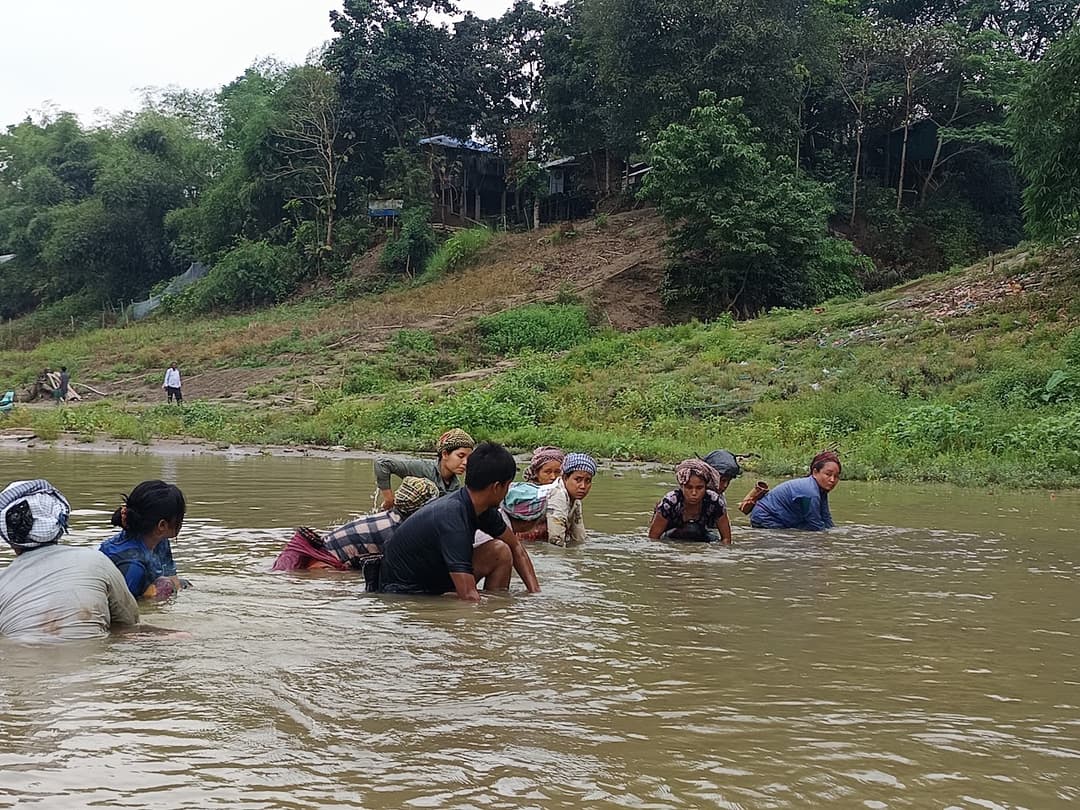 Chittagong Hill Tracts Tour image 5