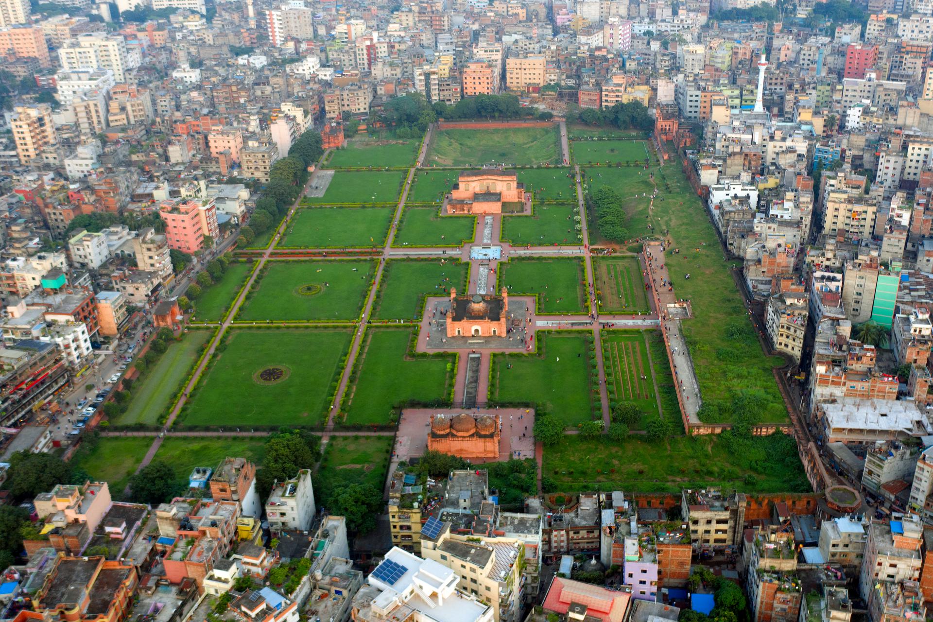 Full view of Lalbah Fort photo credit (Pinu Rahman)