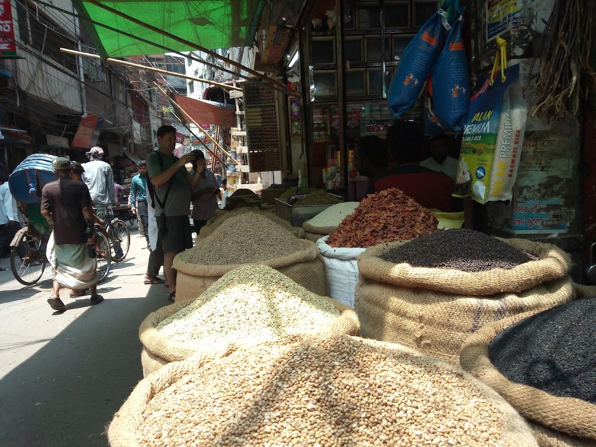 Spice shop at Moluvibazar